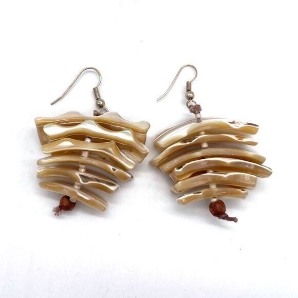 Mother of Pearl Dangle Earrings - Picture 1 of 5